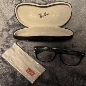 Ray-Ban Black Eyeglasses with Case and Cloth. Ready to setup for prescription.